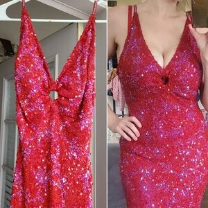 ONE OF A KIND STUNNING * SCALA * Vintage Red Sequin & Beaded Prom Evening Dress